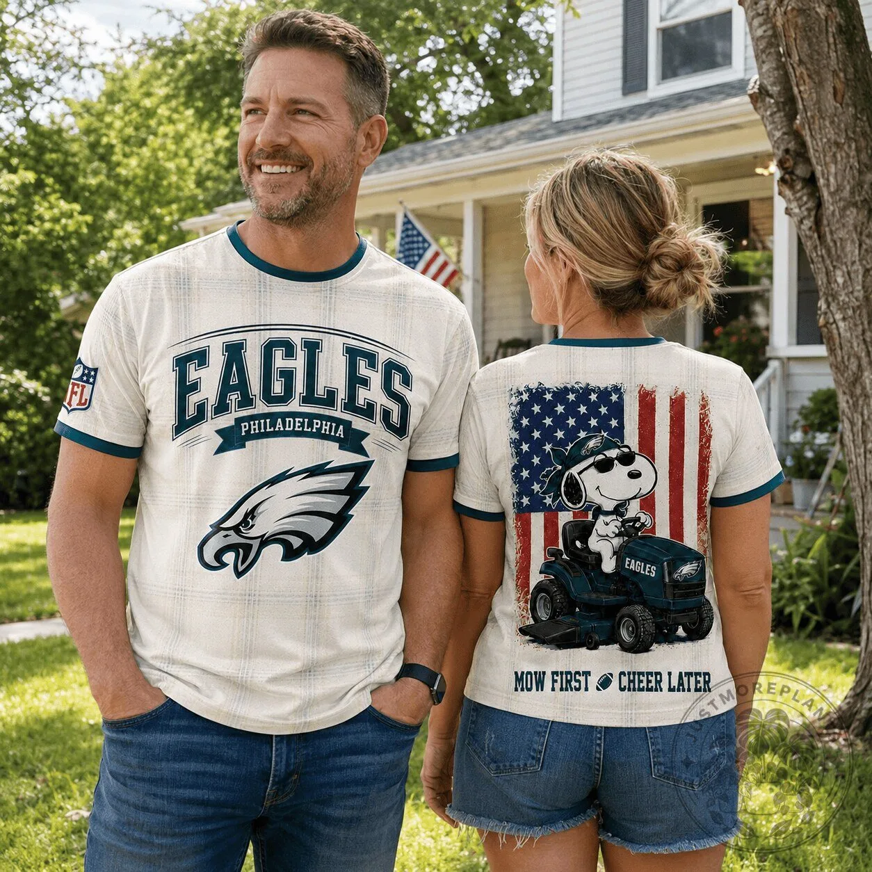 Philadelphia Eagles Football Snoopy Lawn Mowing Fan T-Shirt