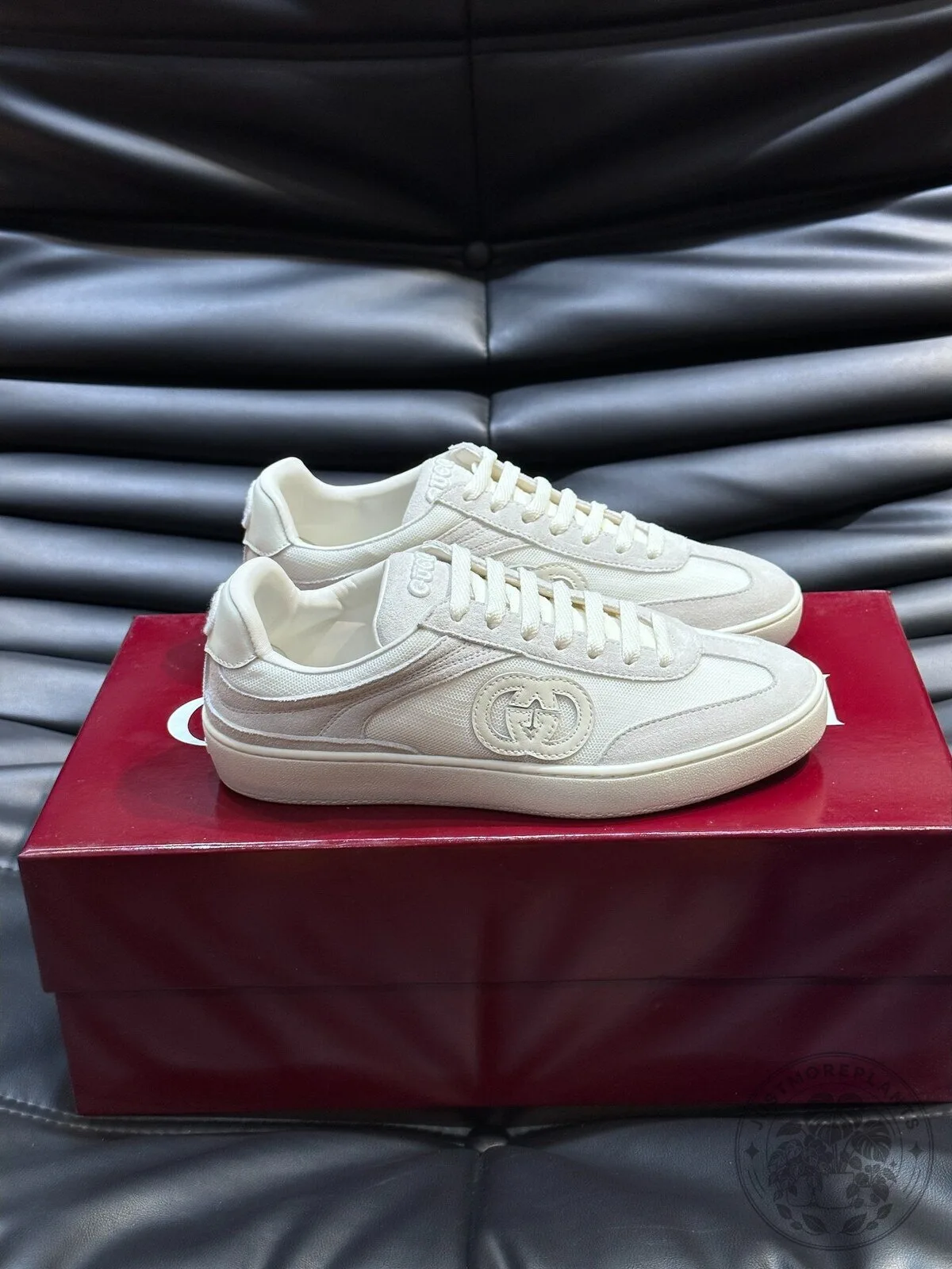 White Leather Low Top Sneakers by Gucci