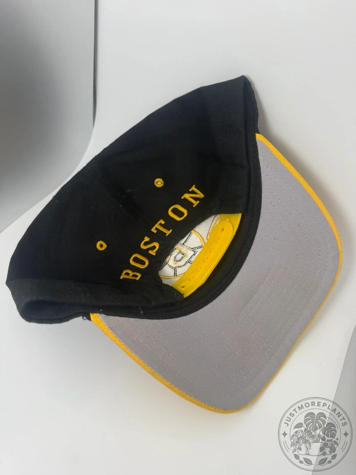 Boston Bruins Vintage Black and Gold Snapback Cap Hat 10 Boston Bruins Vintage Black and Gold Snapback Cap Hat
